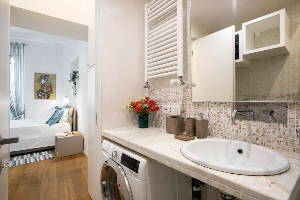 Apartment Court Loft Rom